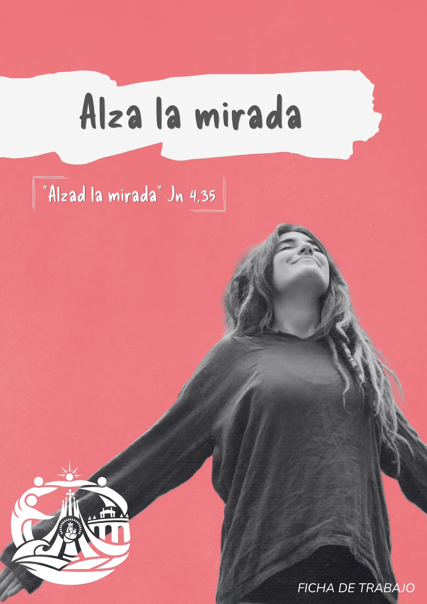 chica joven mira hacia lo alto con los brazos extendidos